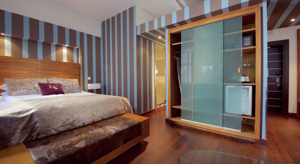 Hotel Christiania Teater 4*